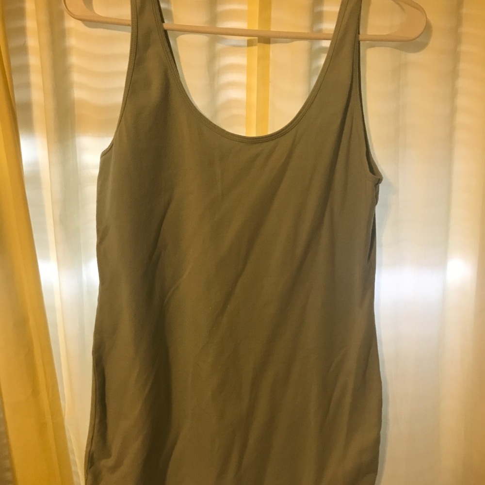 Maurices Tank